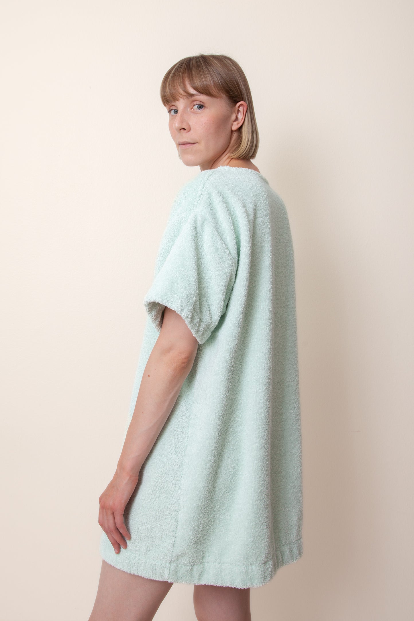 Unisex Overlong Terry Shirt in Ice Mint