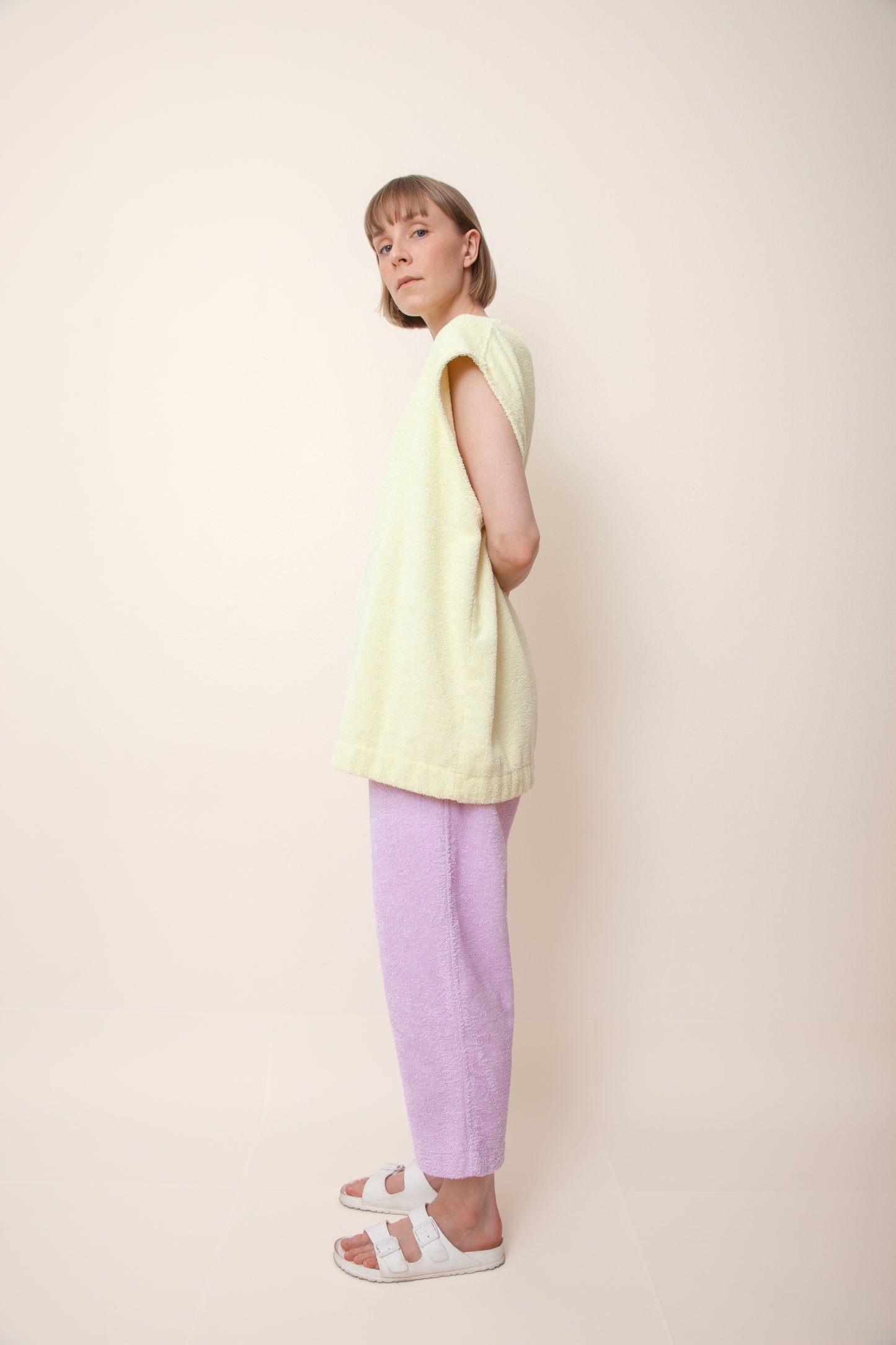 Unisex Cropped Terry Pants in Lupine